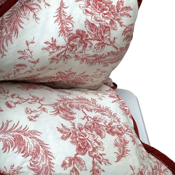 NEW Set of Two Pillows Red Toile Quilted Cotton 20" French Country Holiday - Picture 6 of 7